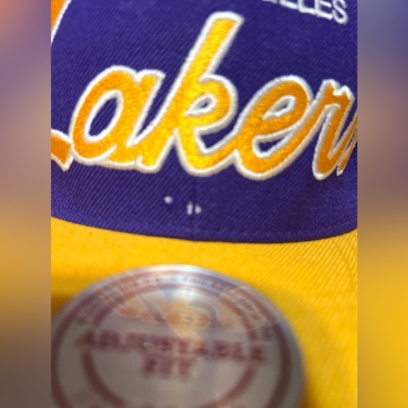 Los Angeles Lakers Vintage mitchell and ness SnapBack Cap Hat Wool NWOT FLAW - Picture 7 of 8